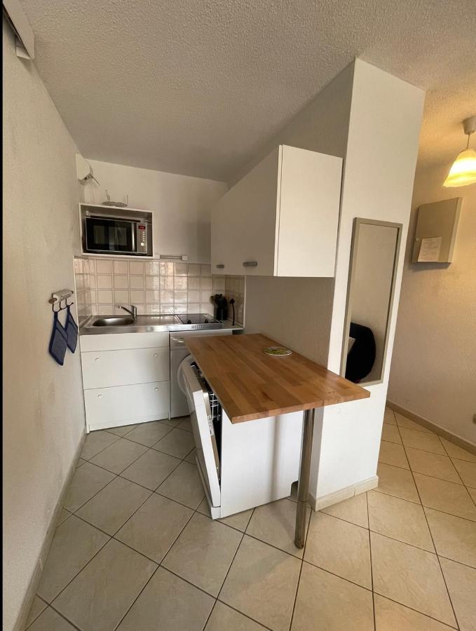Charmant Appartement A Quelques Metres De La Plage La Londe-les-Maures Extérieur photo
