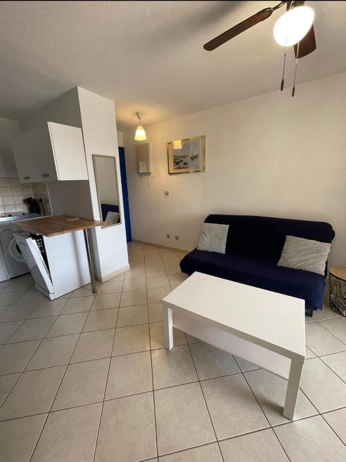 Charmant Appartement A Quelques Metres De La Plage La Londe-les-Maures Extérieur photo